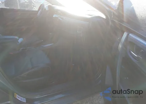 2014 Toyota Corolla S Plus z USA, uszkodzony, nr VIN 2T1BURHEXEC014244